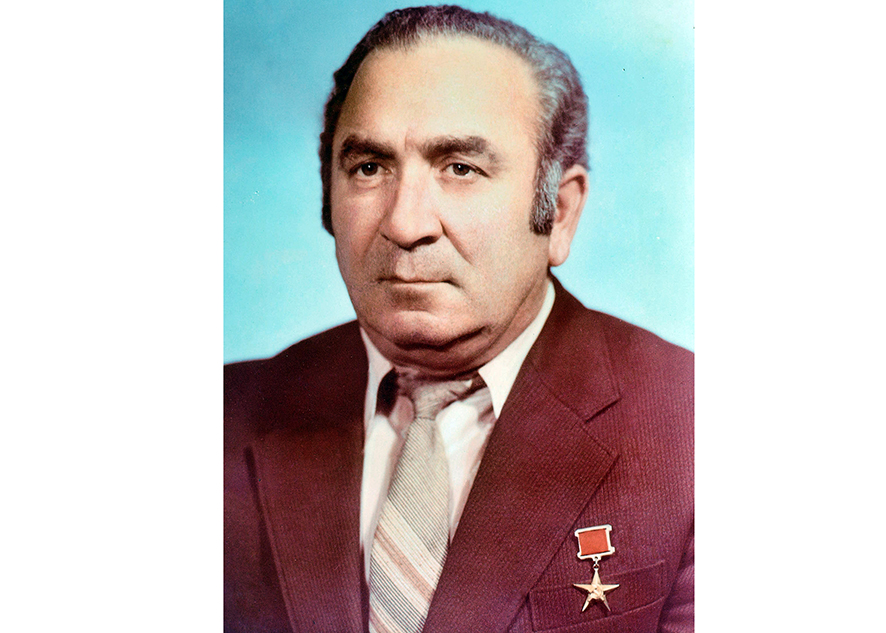 Materials belonging to prominent oil worker Akif Jafarov preserved at Museum