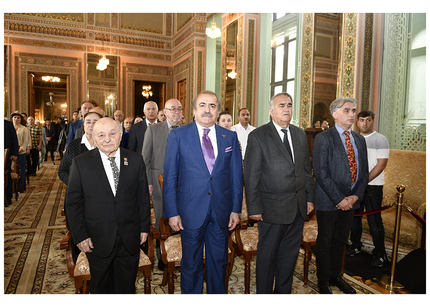 В музее состоялась презентация, посвященная 105-летию Азербайджанской Республики