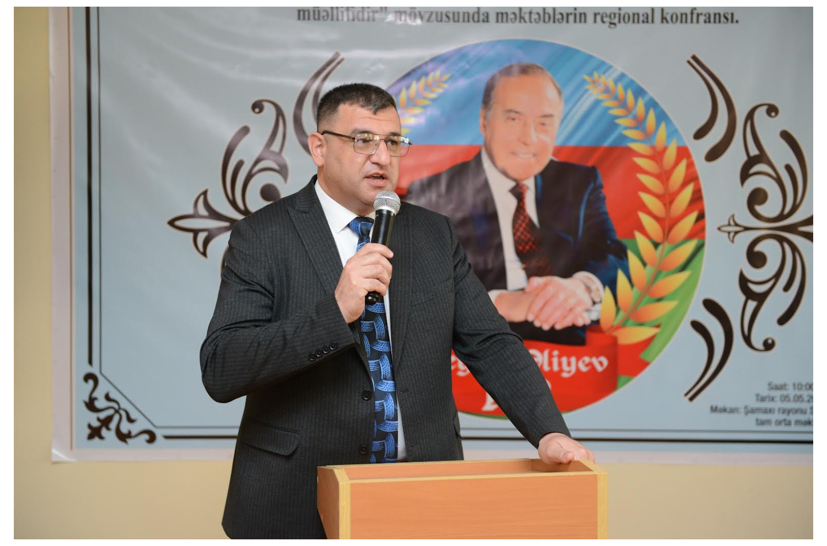 Muzeyin əməkdaşı Ümummilli Lider Heydər Əliyevin anadan olmasının 102-ci ildönümünə həsr olunmuş konfransda iştirak edib