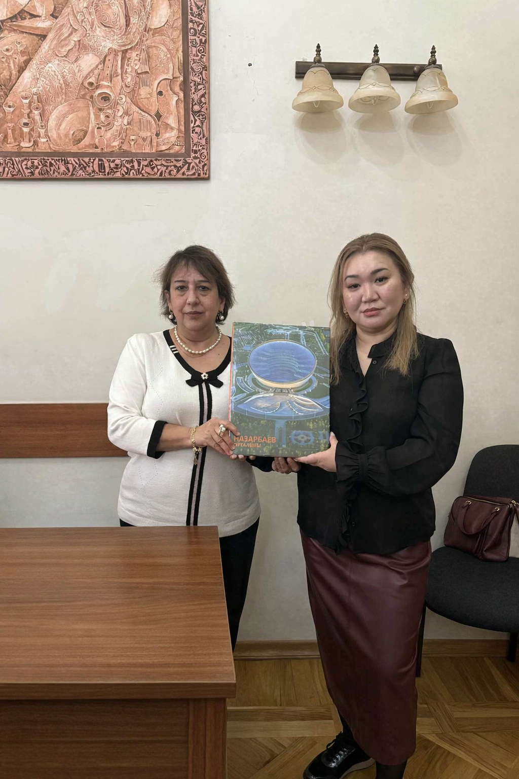 Muzeyin növbəti qonaqları Qazaxıstan Respublikasının İlk Prezidenti Muzeyinin əməkdaşları olub