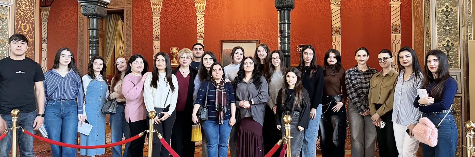 Azərbaycan Kooperasiya Universitetinin tələbələri muzeydə təcrübə proqramında iştirak edirlər